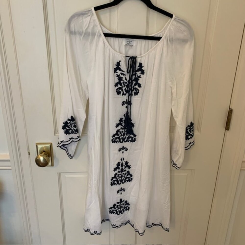 Chic Connection Beachy Summer Dress, Size Medium NWOT